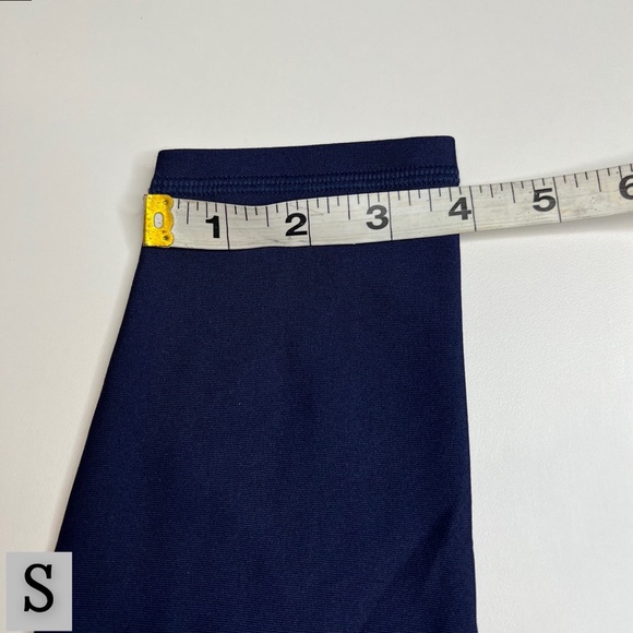 Under Armour Solid Navy Blue Leggings, High Waisted, Multiple Sizes, NWT!! - Picture 8 of 12